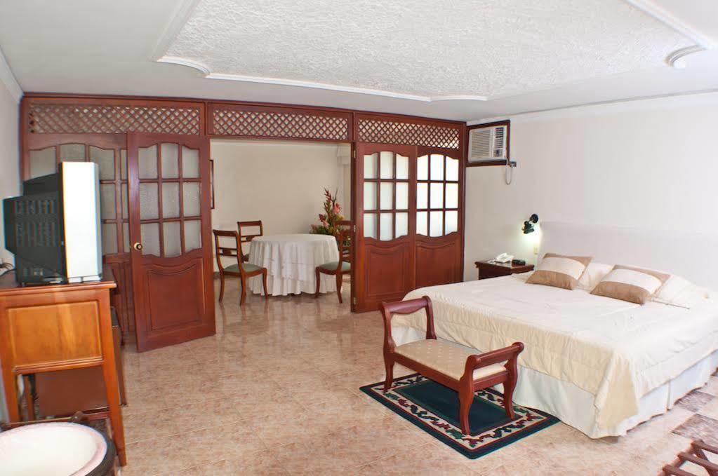 Hotel Sicarare Valledupar Buitenkant foto